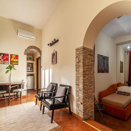 Piazza Navona Penthouse Apartment โรม ภายนอก รูปภาพ