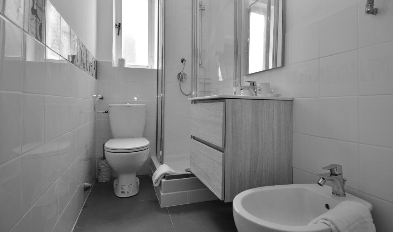Piazza Navona Penthouse Apartment โรม ภายนอก รูปภาพ