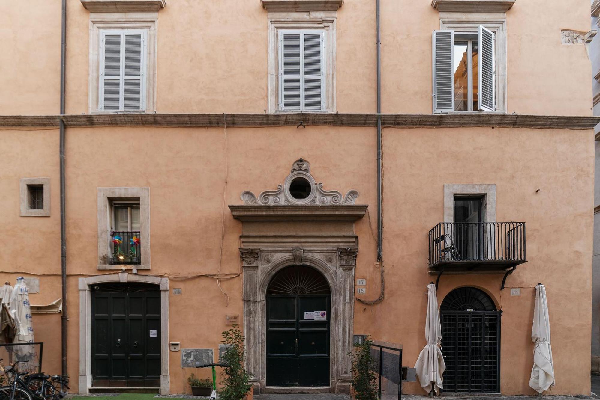 Piazza Navona Penthouse Apartment โรม ภายนอก รูปภาพ