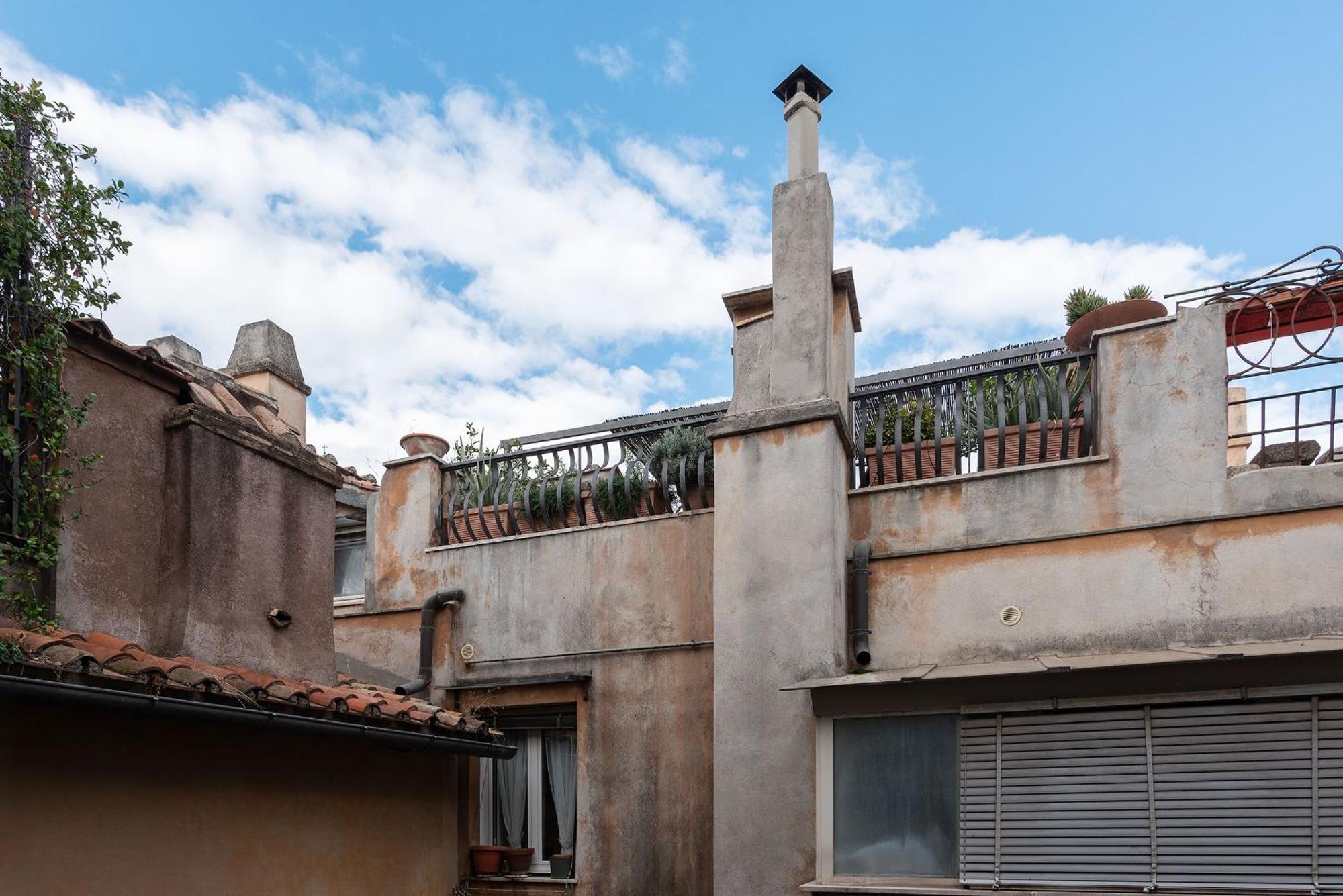 Piazza Navona Penthouse Apartment โรม ภายนอก รูปภาพ
